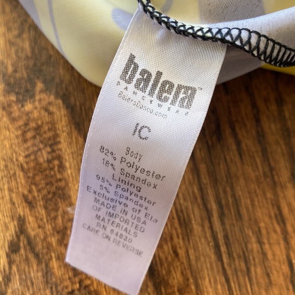 Gymnastics leotard - Picture 3 of 3